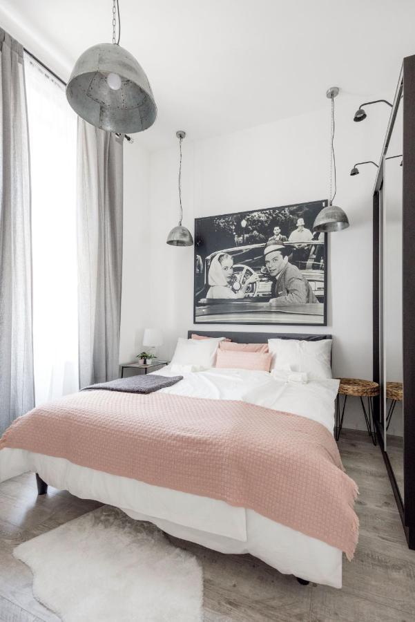 Apartamento Two-bedroom Next To Music Academy *